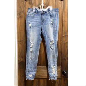 KanCan Distressed Skinny Jeans NWOT SIZE 13
